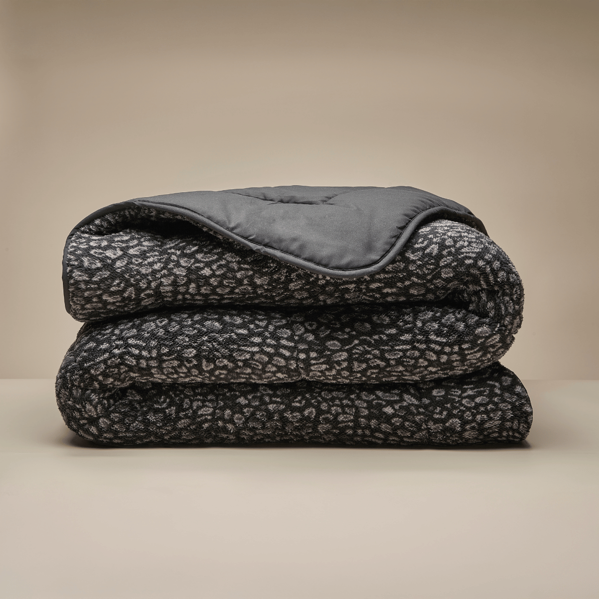 Zelesta Special Teddy Panther Duvet - Anthracite