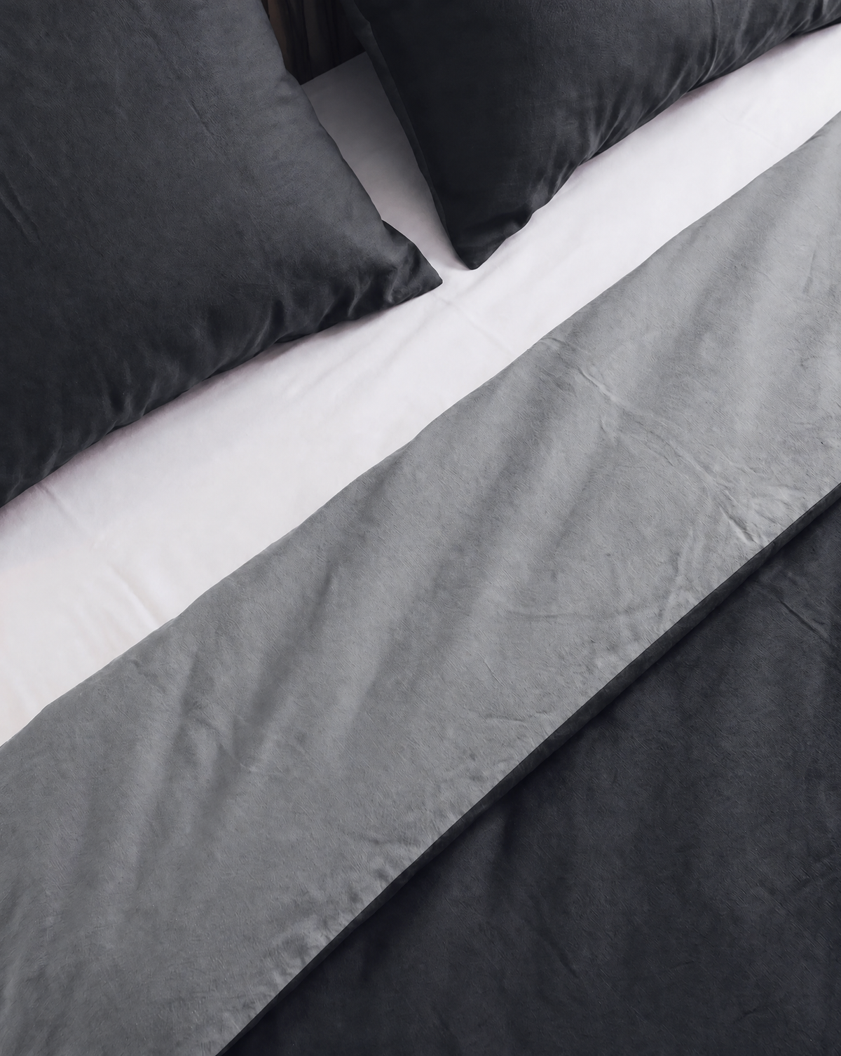 Zelesta Comfort Duo Seamless Duvet - Grey & Anthracite