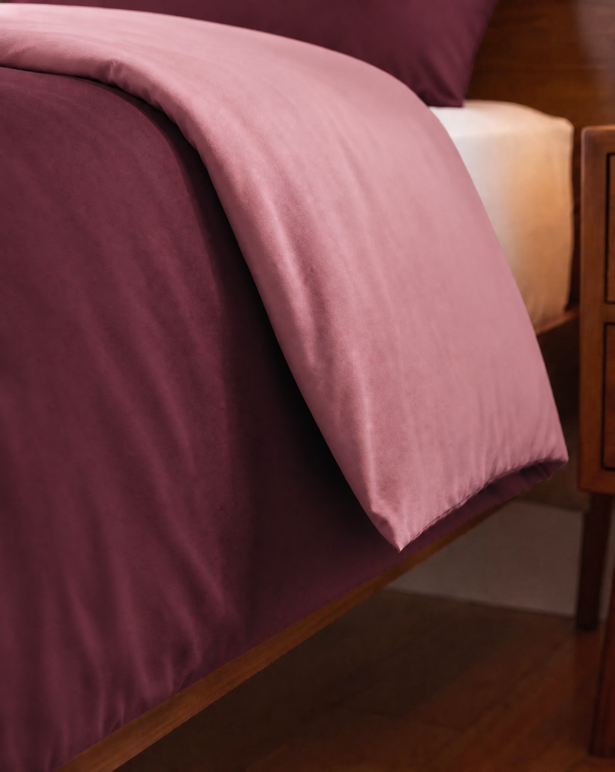 Zelesta Comfort Duo Seamless Duvet - Old Pink & Burgundy Red