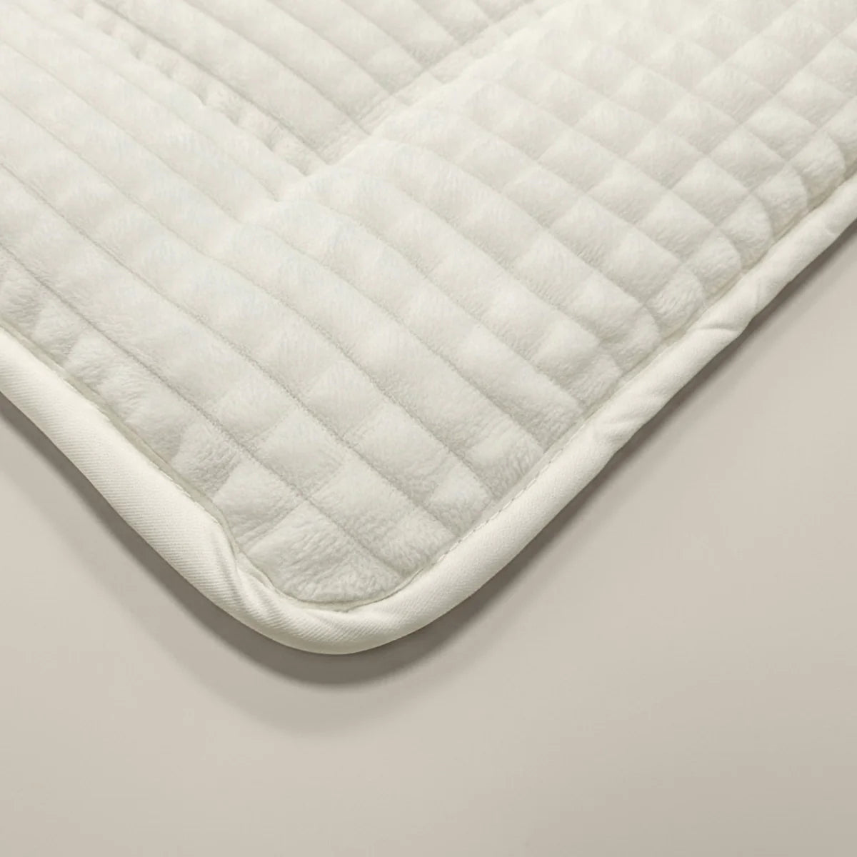 Zelesta Special Teddy Check Duvet - Cream